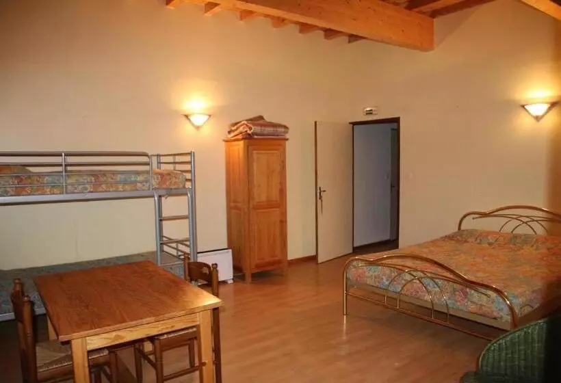 Retkeilymaja Gite D'etape Ascou La Forge