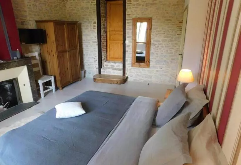 Aamiaismajoitus (B&B) Chambre D'hôtes Les 3 Cochons D'olt