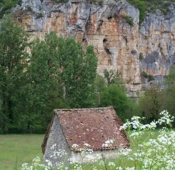 Aamiaismajoitus (B&B) Chambre D'hôtes Les 3 Cochons D'olt