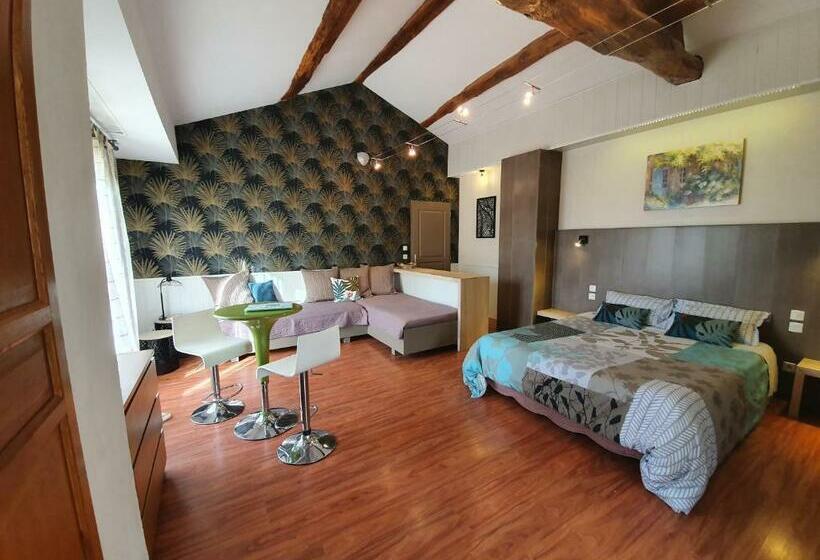 ベッドアンドブレックファースト Chambres D'hôtes Grange Carrée