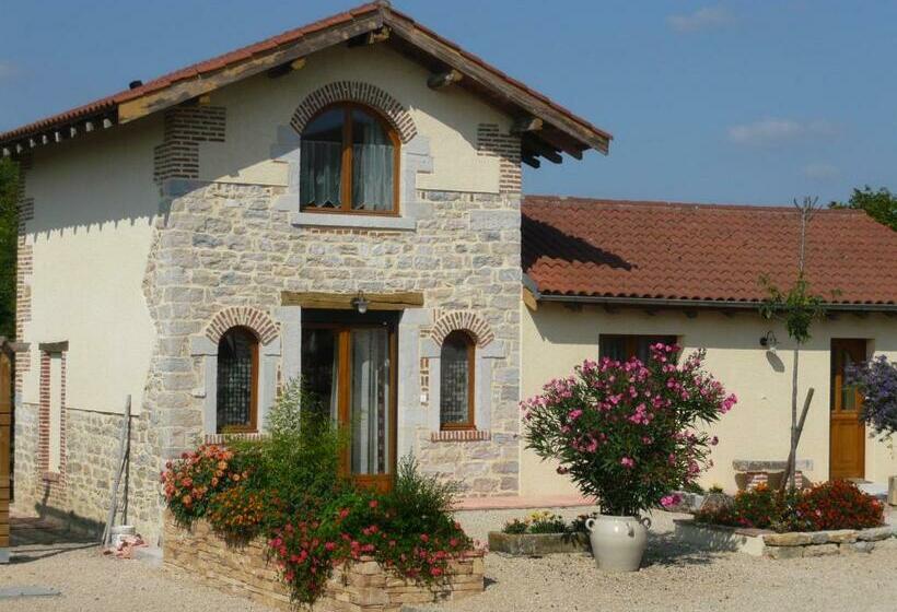 ベッドアンドブレックファースト Chambres D'hôtes Grange Carrée