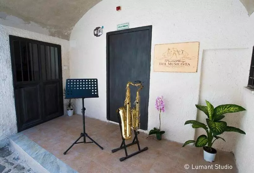 ベッドアンドブレックファースト Piccolo Albergo Del Musicista
