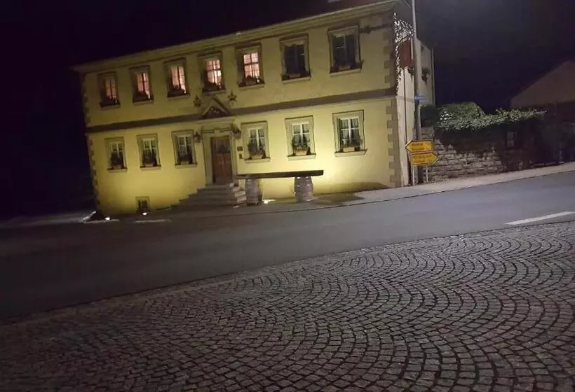 Der Patrizierhof Weingut Gasthof Hotel Familie Grebner