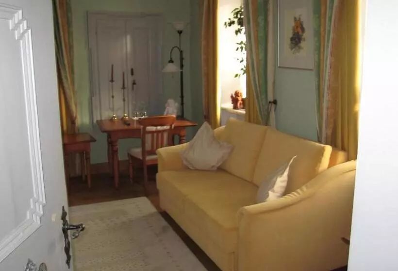 Der Patrizierhof Weingut Gasthof Hotel Familie Grebner