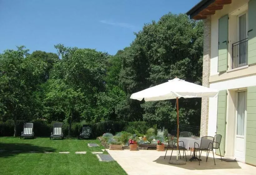 هتل Agriturismo Campagnoletto