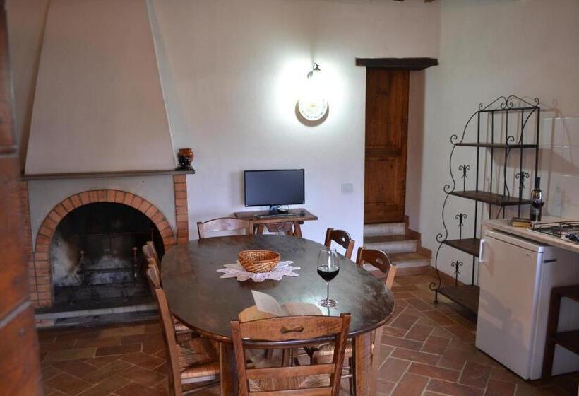 فندق Agriturismo Nestore