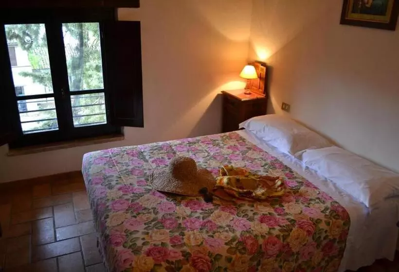 ホテル Agriturismo Nestore