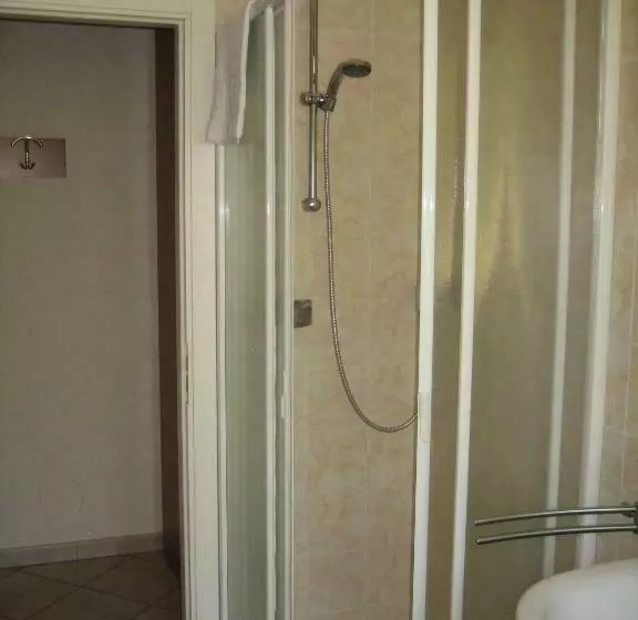 Hotelli Albergo Ristorante Sterlina