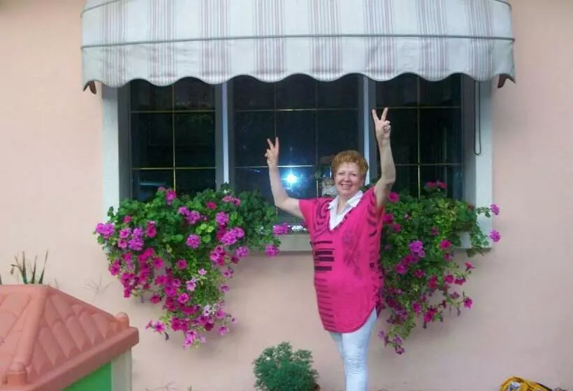 Hotelli Albergo Ristorante Sterlina