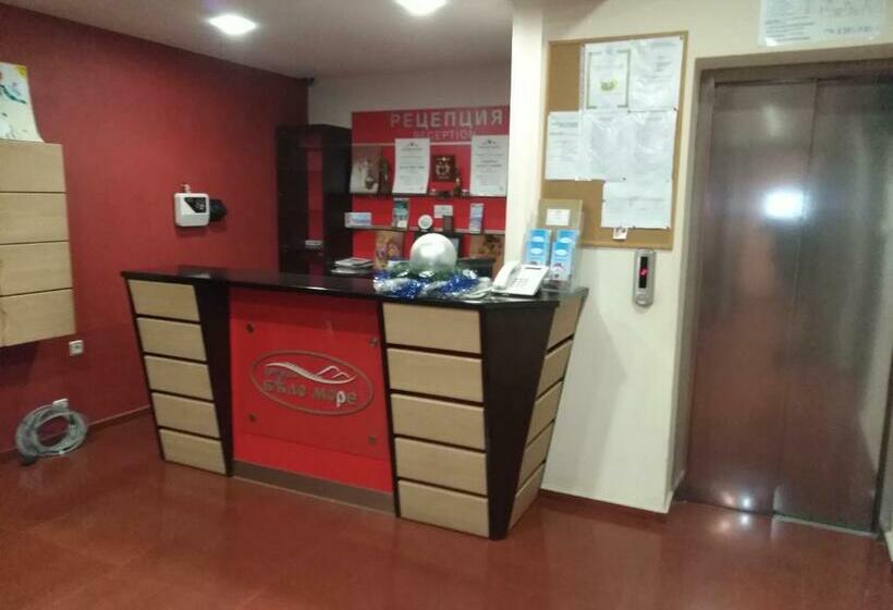 ホテル Byalo More