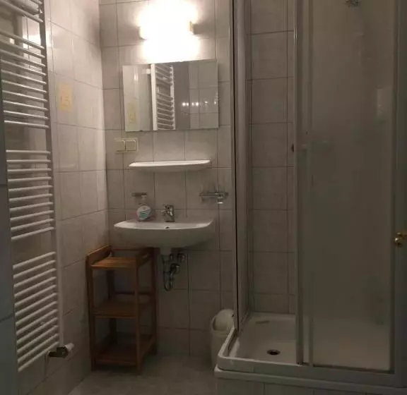 Hotelli Fledermausschloss
