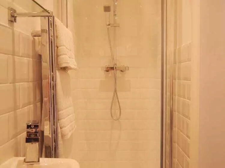 Hotelli Guestling Hall