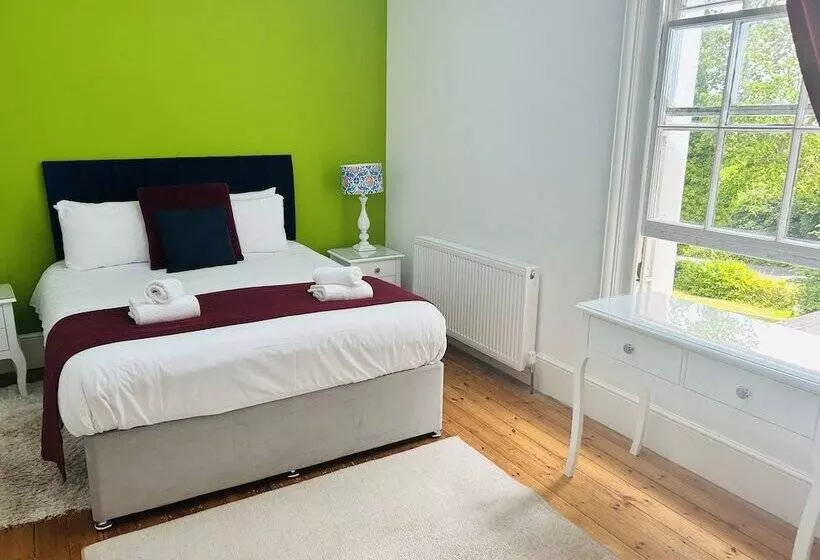 Hotelli Guestling Hall