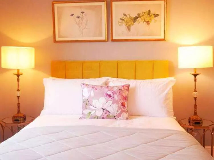 Hotelli Guestling Hall