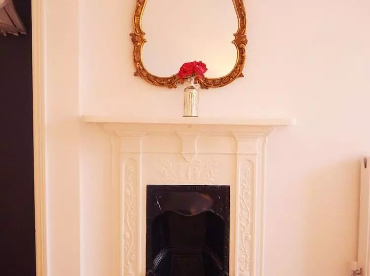 Hotelli Guestling Hall