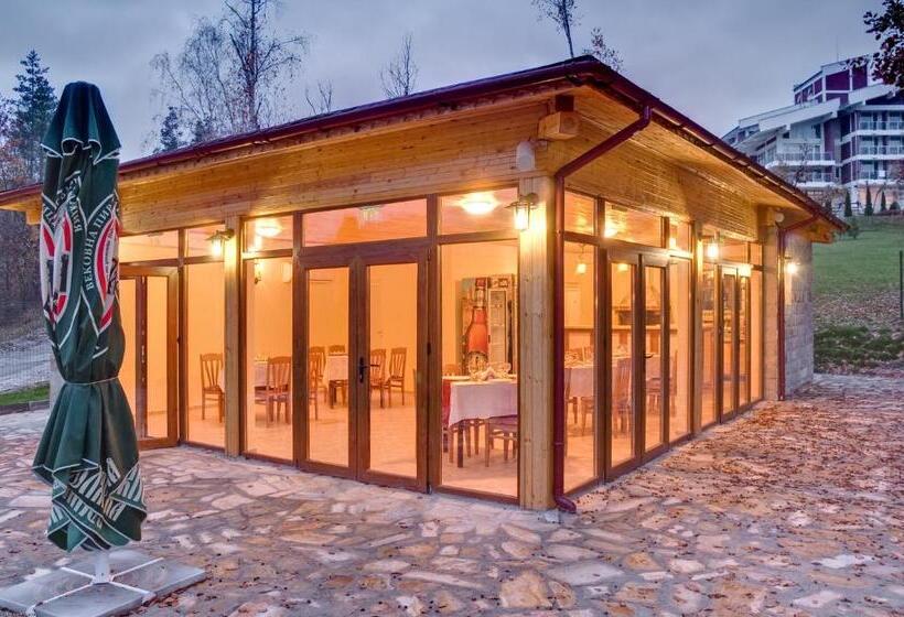 Отель Relax Coop