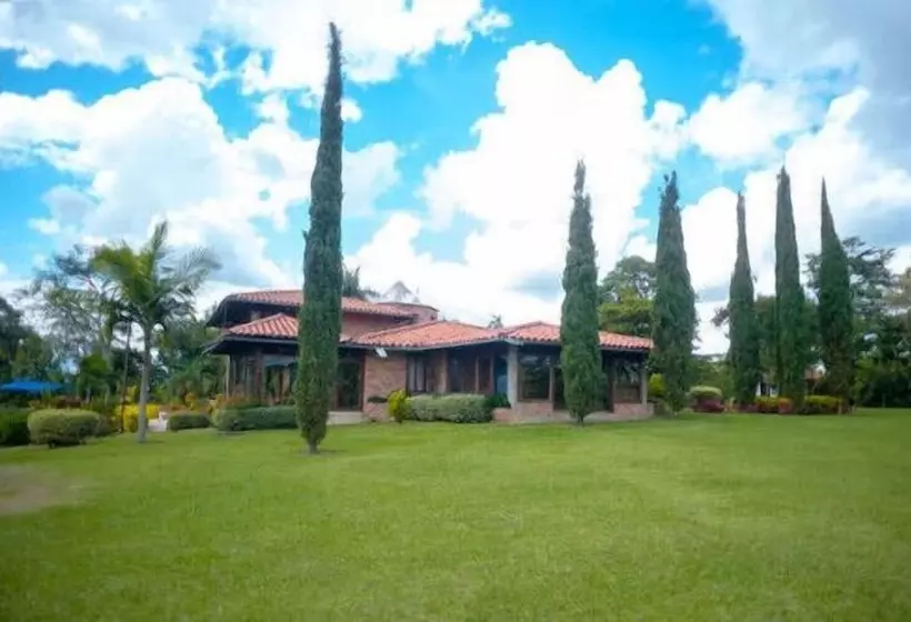 Hotelli Tata Premium