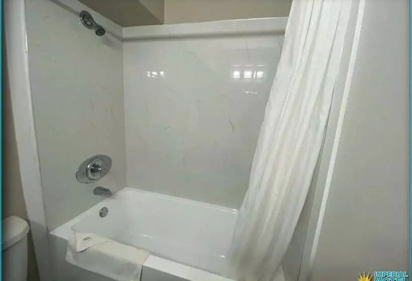 Imperial Motel