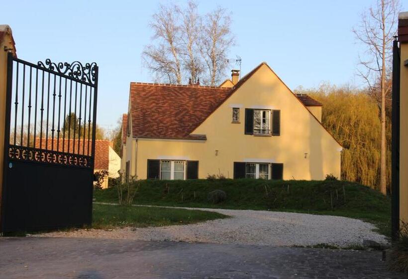 膳宿费 La Foulerie