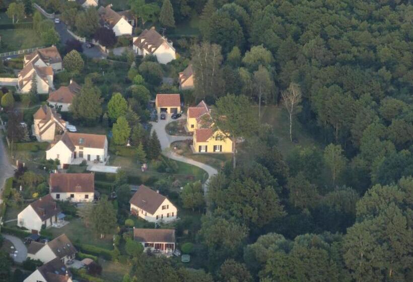 膳宿费 La Foulerie