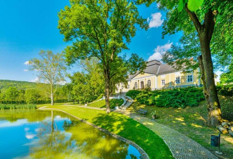 Пансион Prónay Kastély