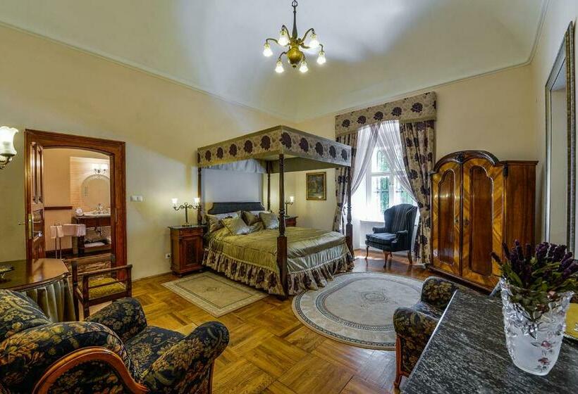 Пансион Prónay Kastély