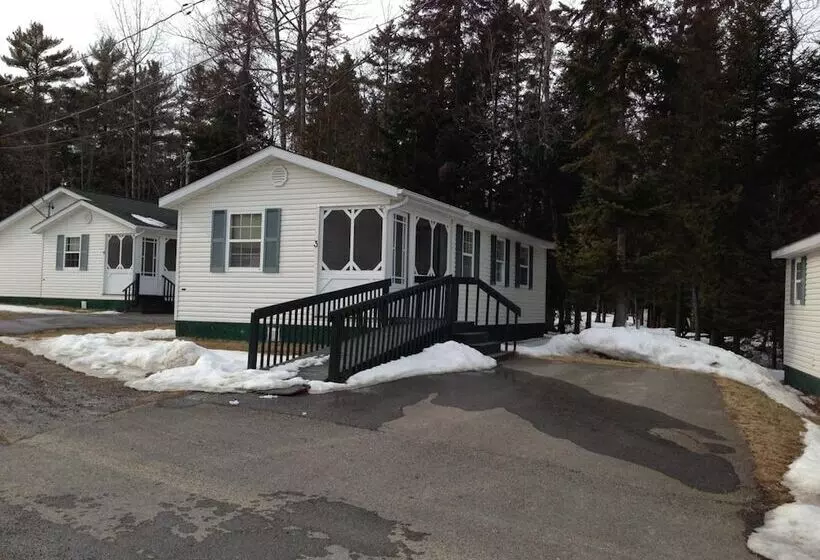 Motelli Lakeside Stays