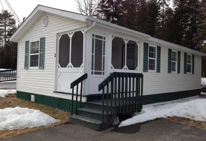 Motelli Lakeside Stays