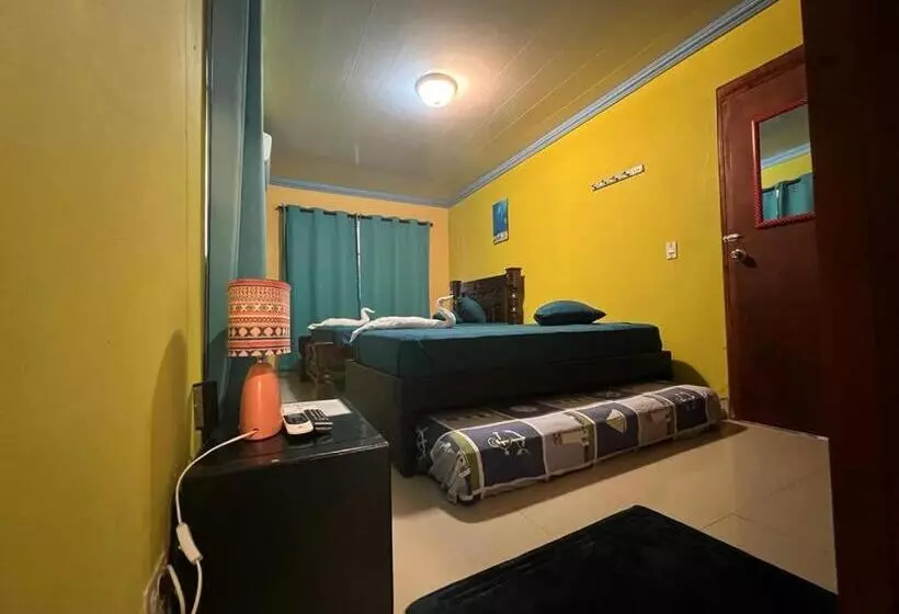 هاستل Posada Faych House