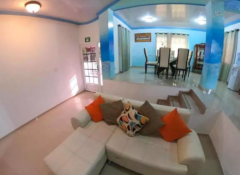هاستل Posada Faych House
