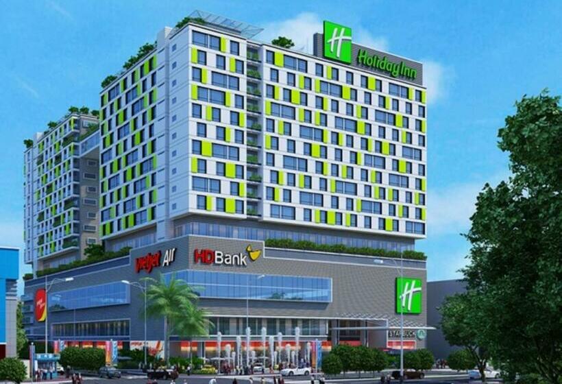 Holiday Republic Saigon Airport