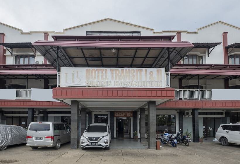 בית מלון כפרי Oyo 2704 Transit 2