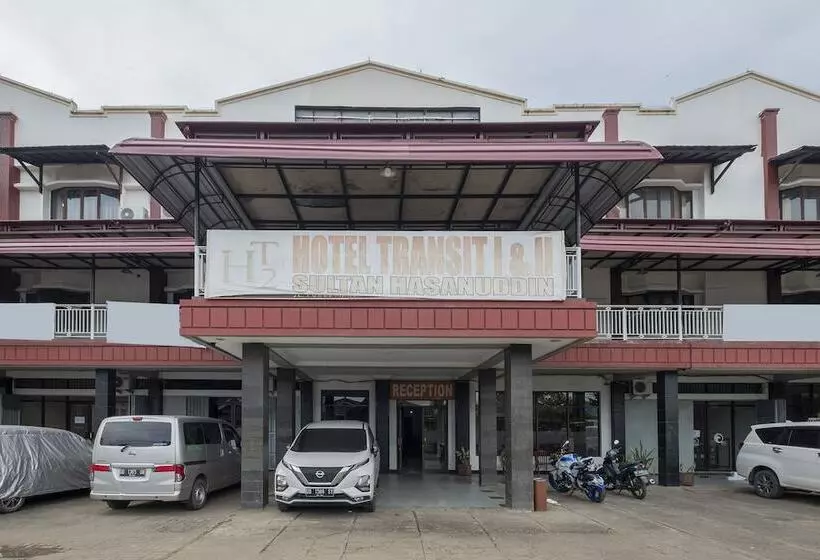 Hotelli Oyo 2704  Transit 2