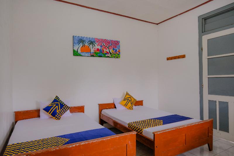 호텔 Spot On 2638  Raya