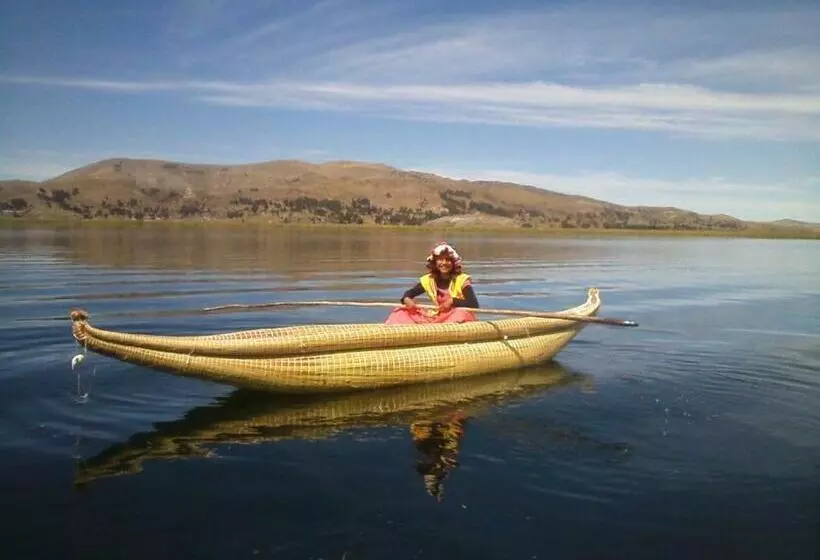 هتل Titicaca Kurmi Lodge Peru