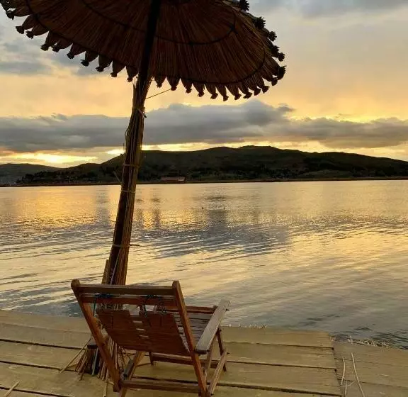 هتل Titicaca Kurmi Lodge Peru