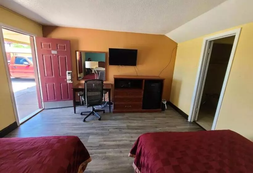 モーテル America's Value Inn