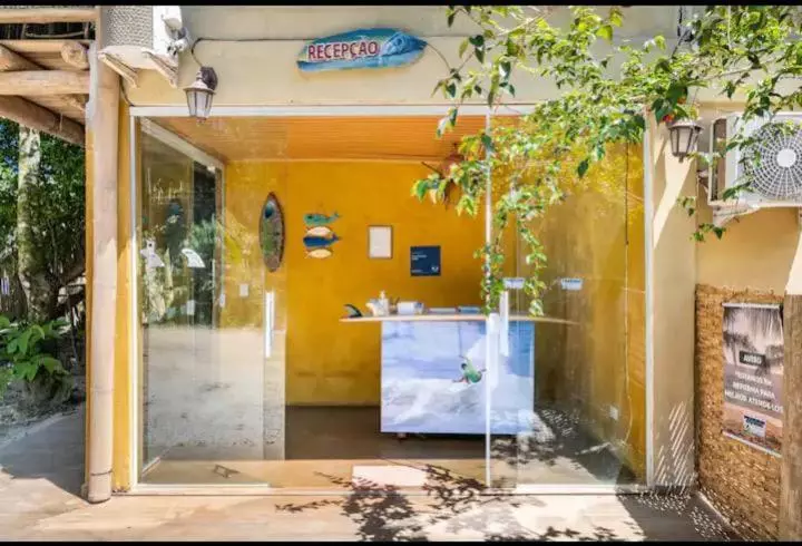ペンション Pousada Prumirim Surf Suítes