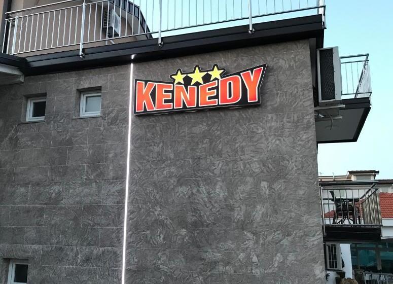 پانسیون Rooms Kenedy