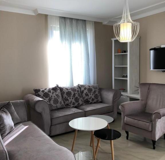 Zlatibor Hills Star Wellness & Spa