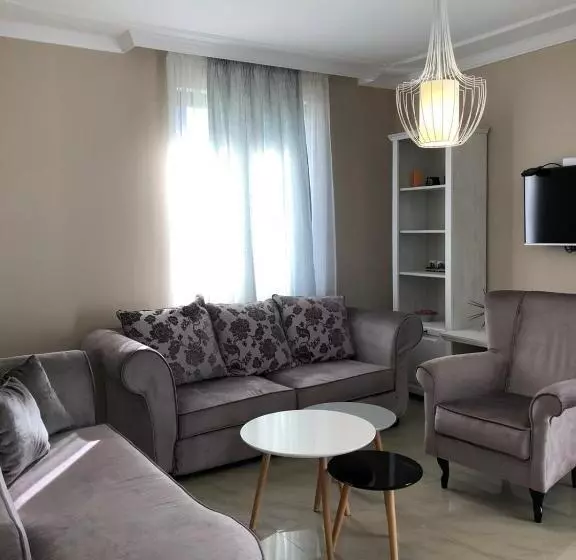 Zlatibor Hills Star Wellness & Spa
