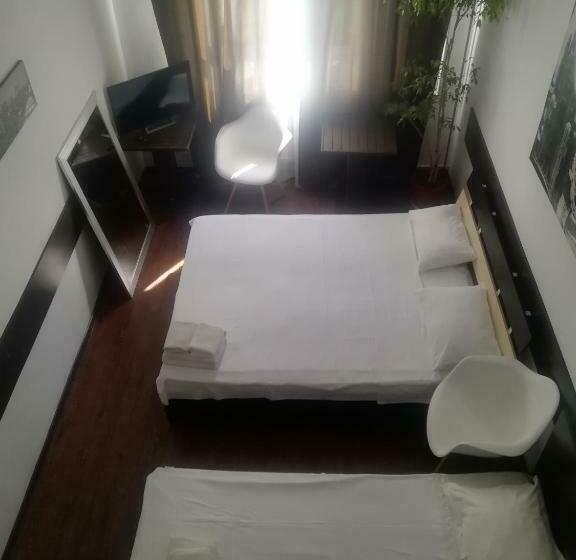 Reno On Deribasovskaya