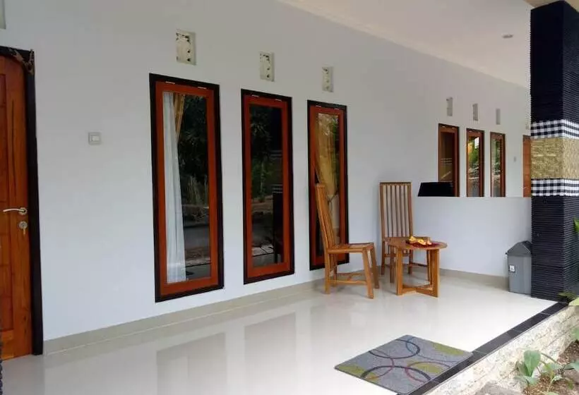 Bintang Hostel