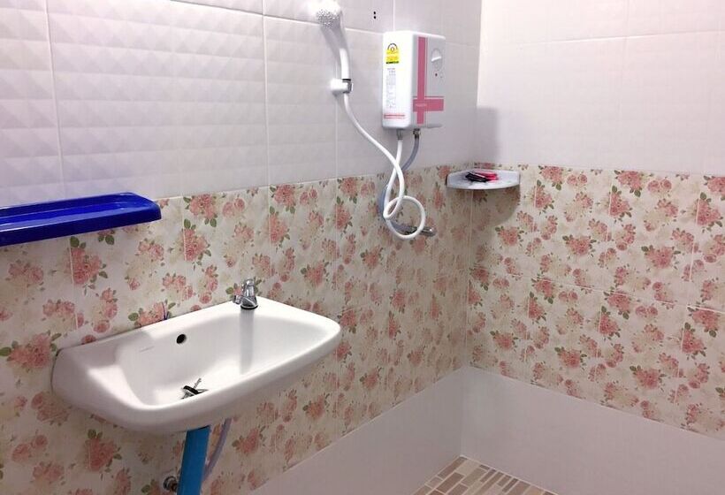 בית מלון כפרי Bansuanphuhong Resort