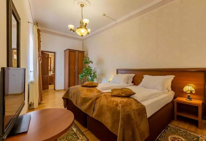 هتل Bulevard Sighisoara