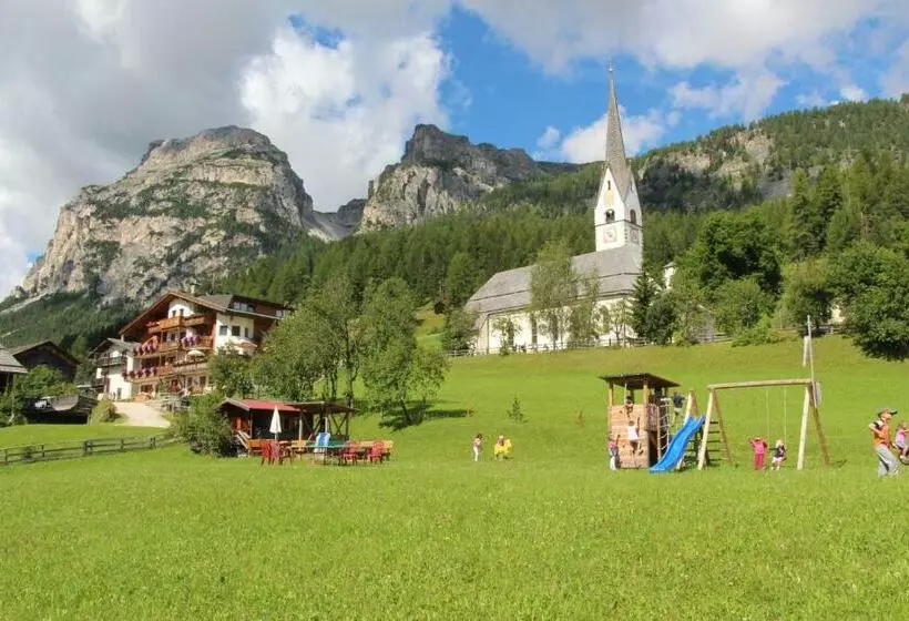 Hotelli Garni Miriam