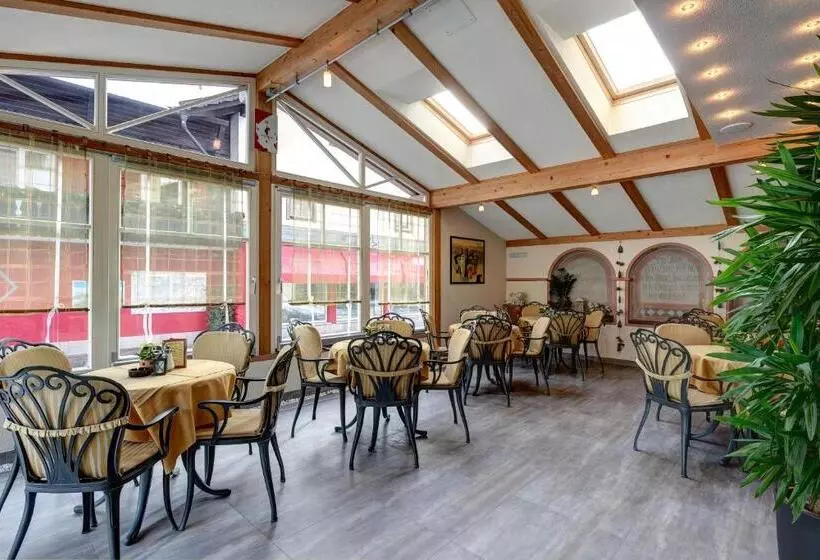 Hotelli Garni Schneider