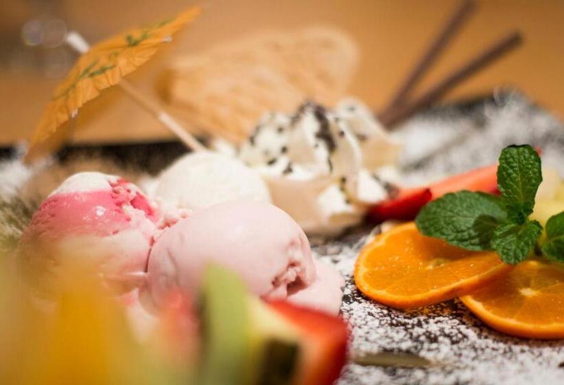 Отель Garni Schneider