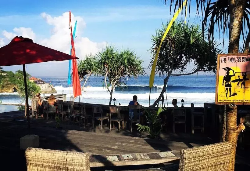 ホテル The Palms Ceningan