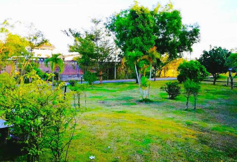 بنسيون Baan Maitree Boutique House